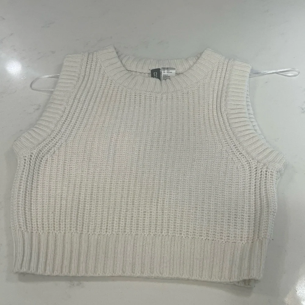 H&M Off-White Knit Sweater
